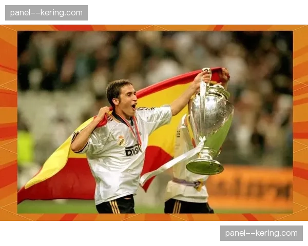 西甲举办“传奇回归”元老赛，劳尔、哈维等人参加以推广社区足球